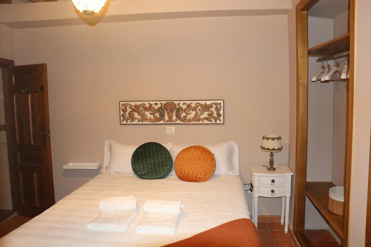 Apartamentos Coliseo Толедо Екстериор снимка
