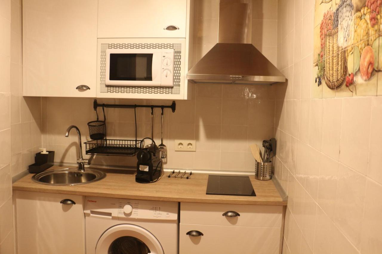 Apartamentos Coliseo Толедо Екстериор снимка